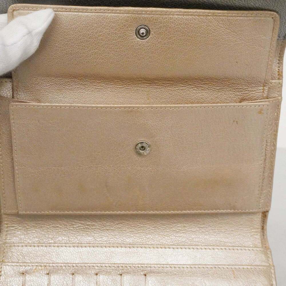 CHANEL Gray Leather Wallet - Picture 15 of 16